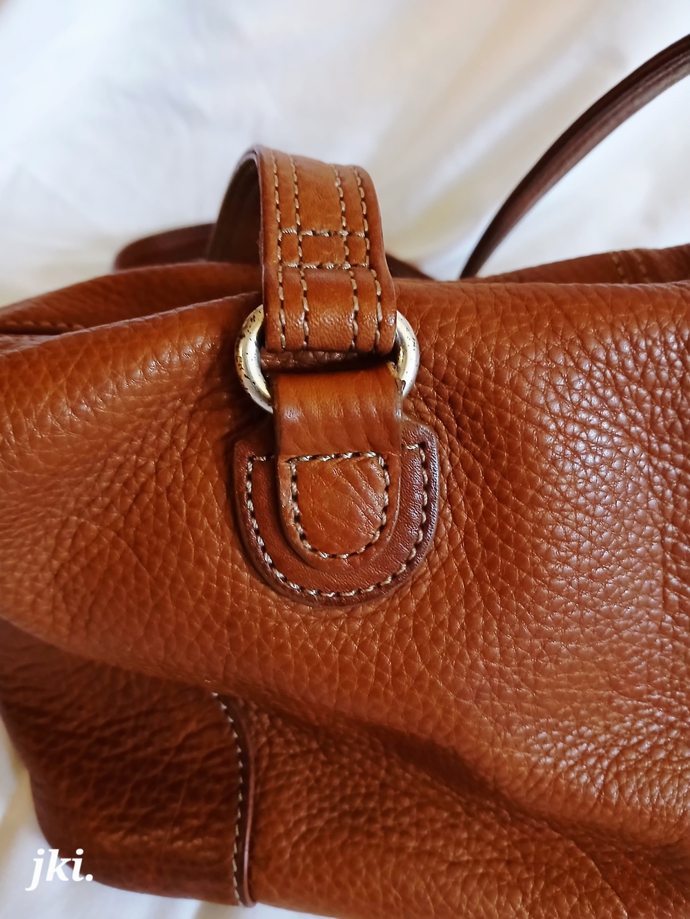 Fossil Women's Brown Leather Shoulder Bag - Picture 3 of 11
